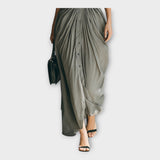 Kemišna obleka z brezčasno eleganco