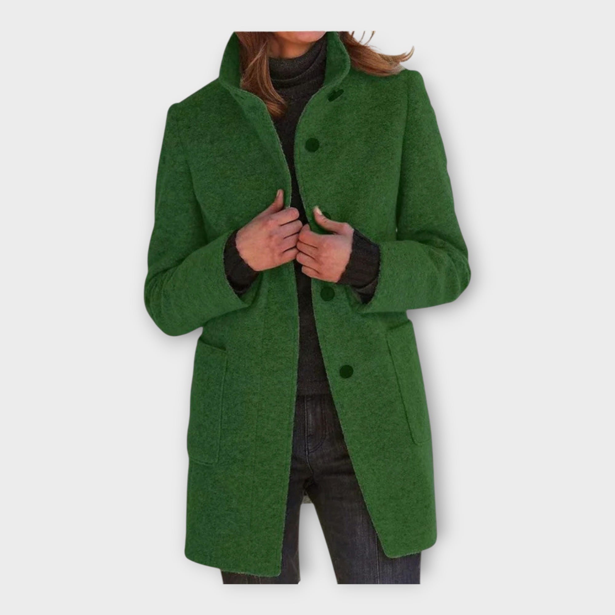 Elegantna plašč s časovno neomejeno linijo