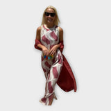 Maksimalna obleka z modernimi valovitimi vzorci