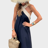 Elegantna obleka z odprtim hrbtom in modernim prečnim ovratnikom