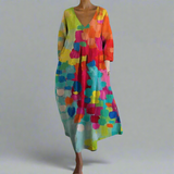 Razkošna obleka z V-izrezom iz visokokakovostnega materiala