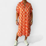 Zračna poletna obleka z V-izrezom