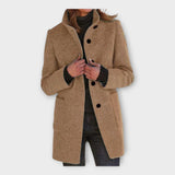 Elegantna plašč s časovno neomejeno linijo