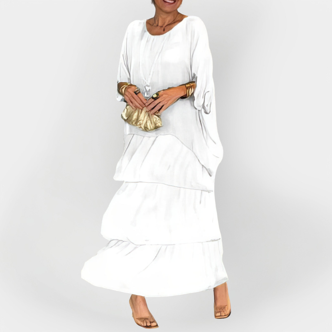 Plisirana obleka z dvojnim slojem