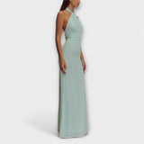 Dolga obleka z vezanjem okoli vratu in satenskimi detajli