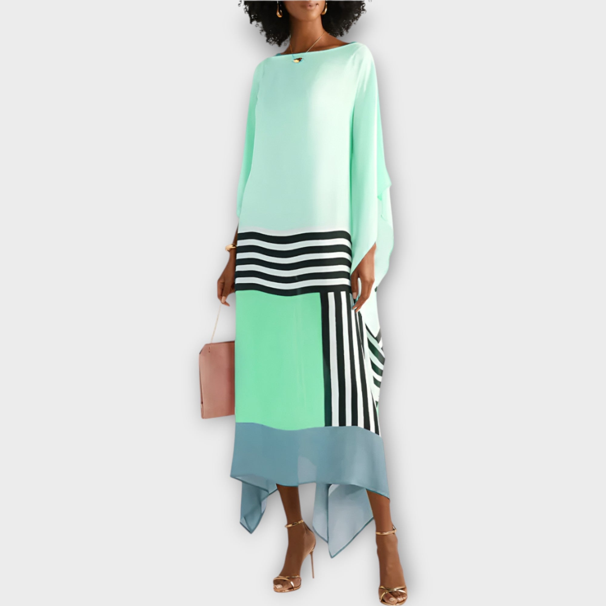 Kaftan z Linijskim Dizajnom