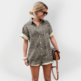 Kombinezon z leopardjim vzorom