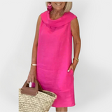 Obleka s križanim ovratnikom