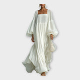 Zračno obleko z izpopolnjeno minimalistično estetiko