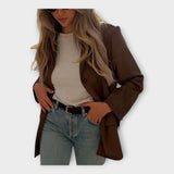 Eleganten Sak z Večnim Stilom