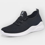 Udobni ortopedski čevlji lahke teže