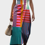 Krajše brezrokavno obleko z vzorcem