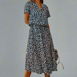 Poletna obleka iz izbranega blaga