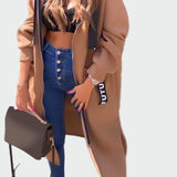 Dolgi plašč s kapuco