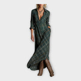 Srajčno obleko z brezčasno eleganco