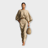 Komplet z elegantnim in prilagodljivim dizajnom