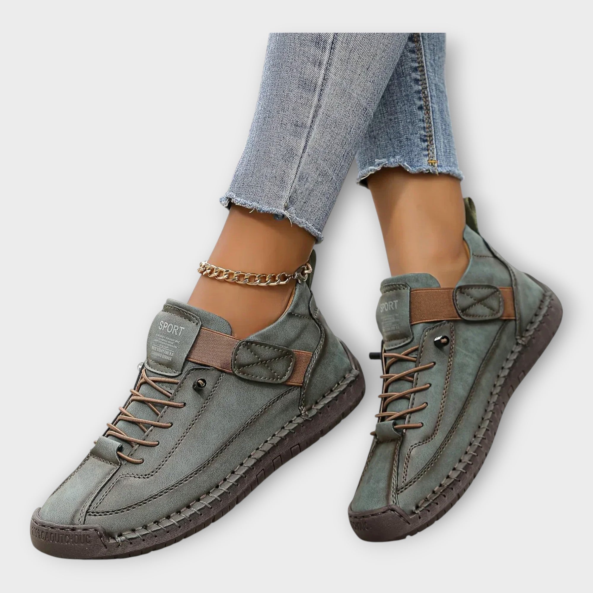 Športni čevlji z elegantnim in praktičnim dizajnom