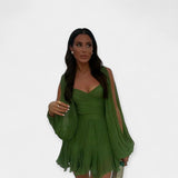 Romantična Kratka Obleka za Vsako Priložnost