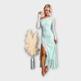 Impresivna obleka s prefinjeno silhueto