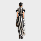 Kombinezon z izjemo elegance