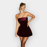 Eleganten Mini Oblek