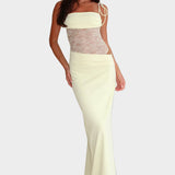 Maksi obleka z sproščenim tokom in izpopolnjeno eleganco