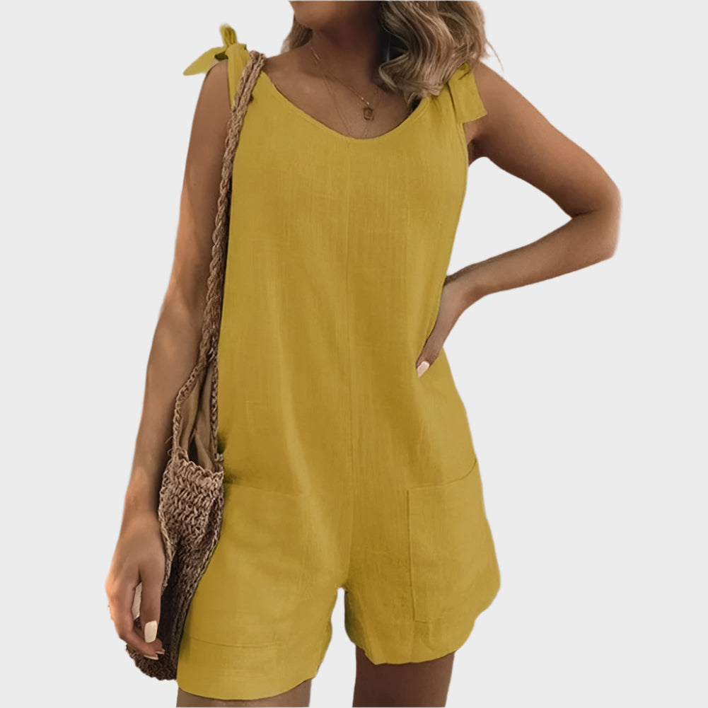 Enodelna obleka z naramnicami in žepi