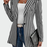 Sakelj v izpopolnjeni elegantni liniji