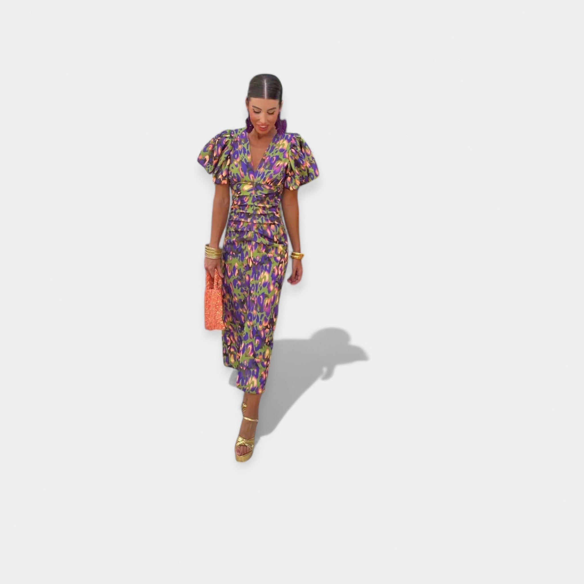 Obleka z Rokavi in Volani