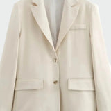 Oversized suknjič z modernim krojem