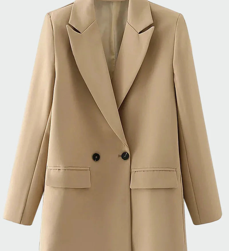 Oversized suknjič z modernim krojem