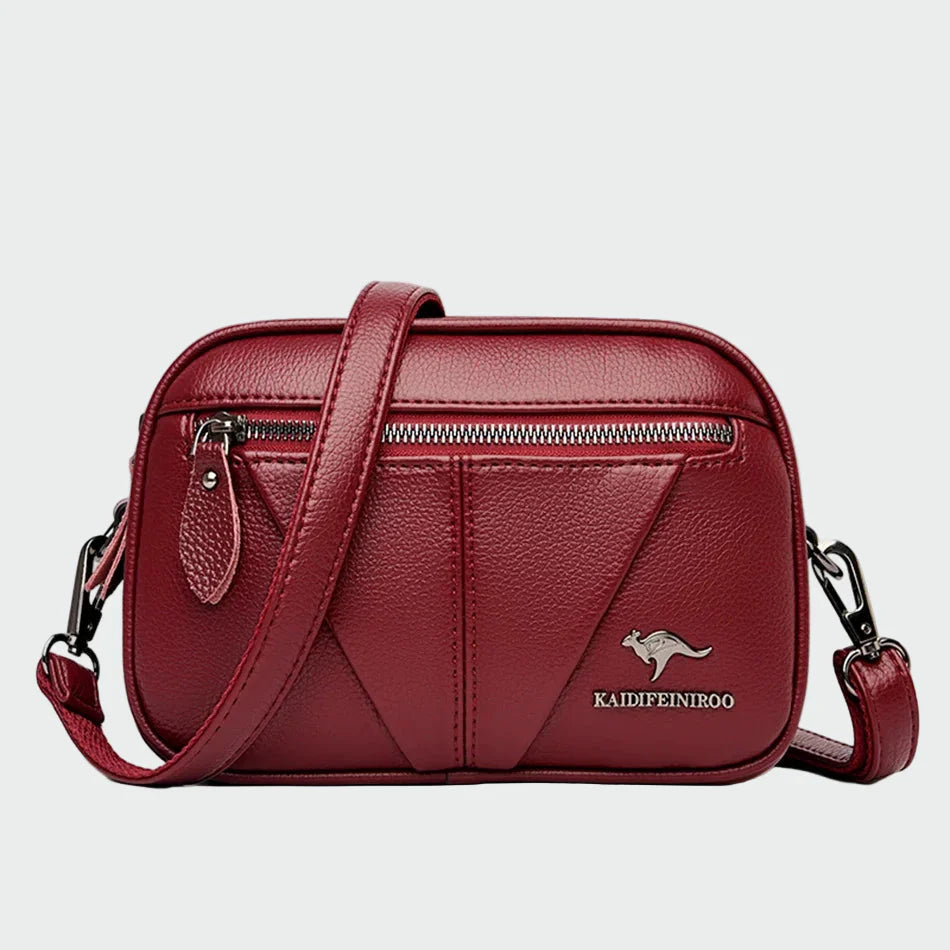 Usnjena torbica brezčasne elegance