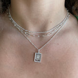 Ogrlica s Sončnim Motivom