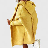 Udobna Pletena Jopica s Kapuco