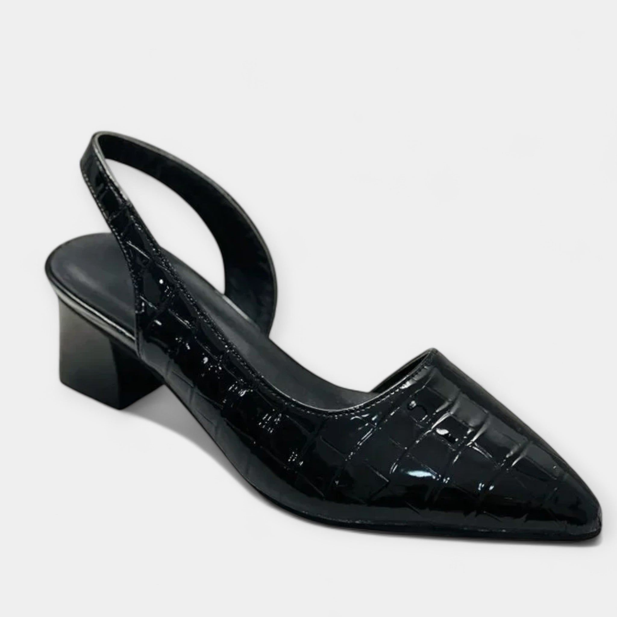 Čevlji z Razkošnimi Podrobnostmi