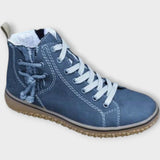 Moderna športna čevlja z udobno prileganjem