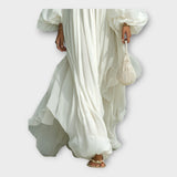 Zračno obleko z izpopolnjeno minimalistično estetiko