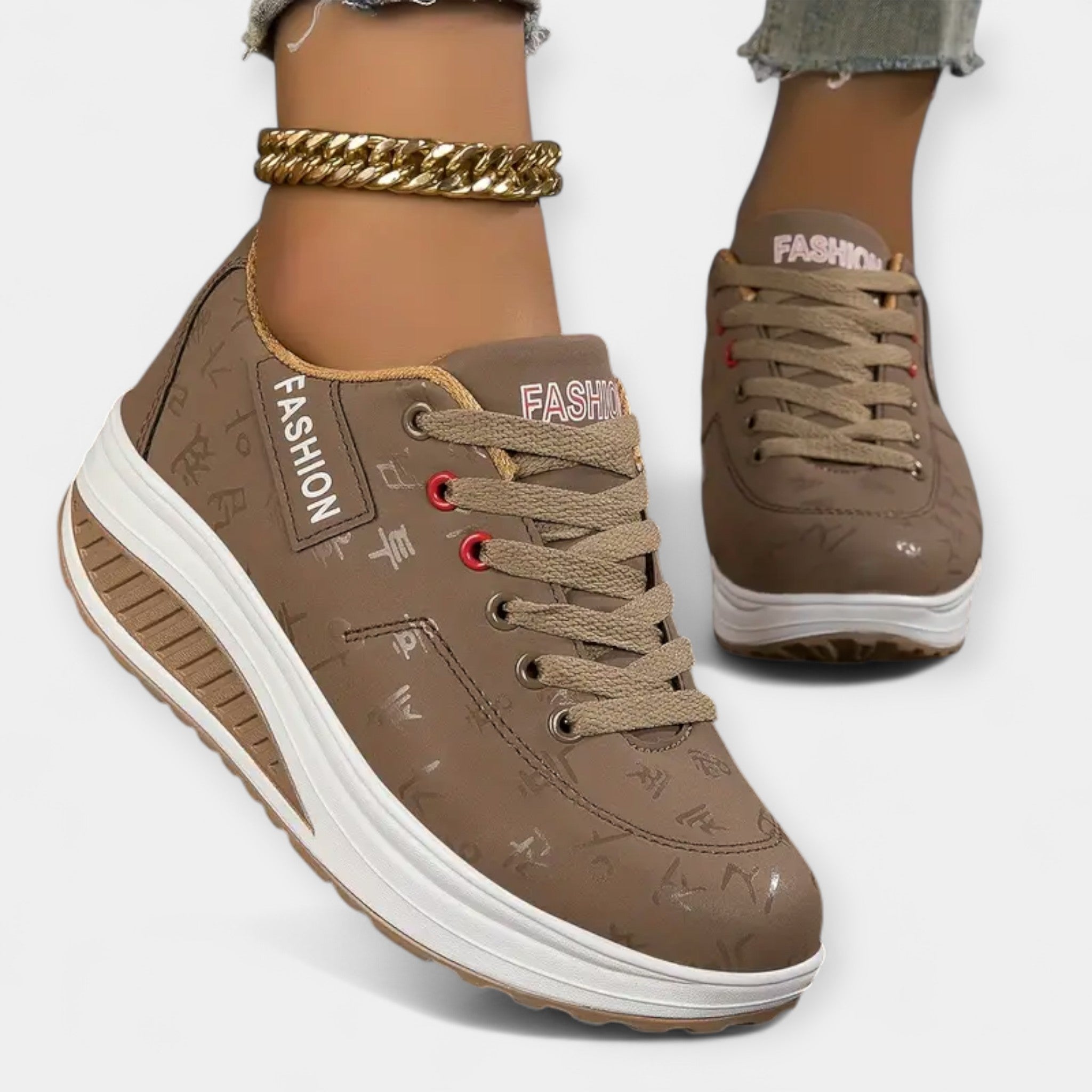 Anatomski superge z zračno blazino