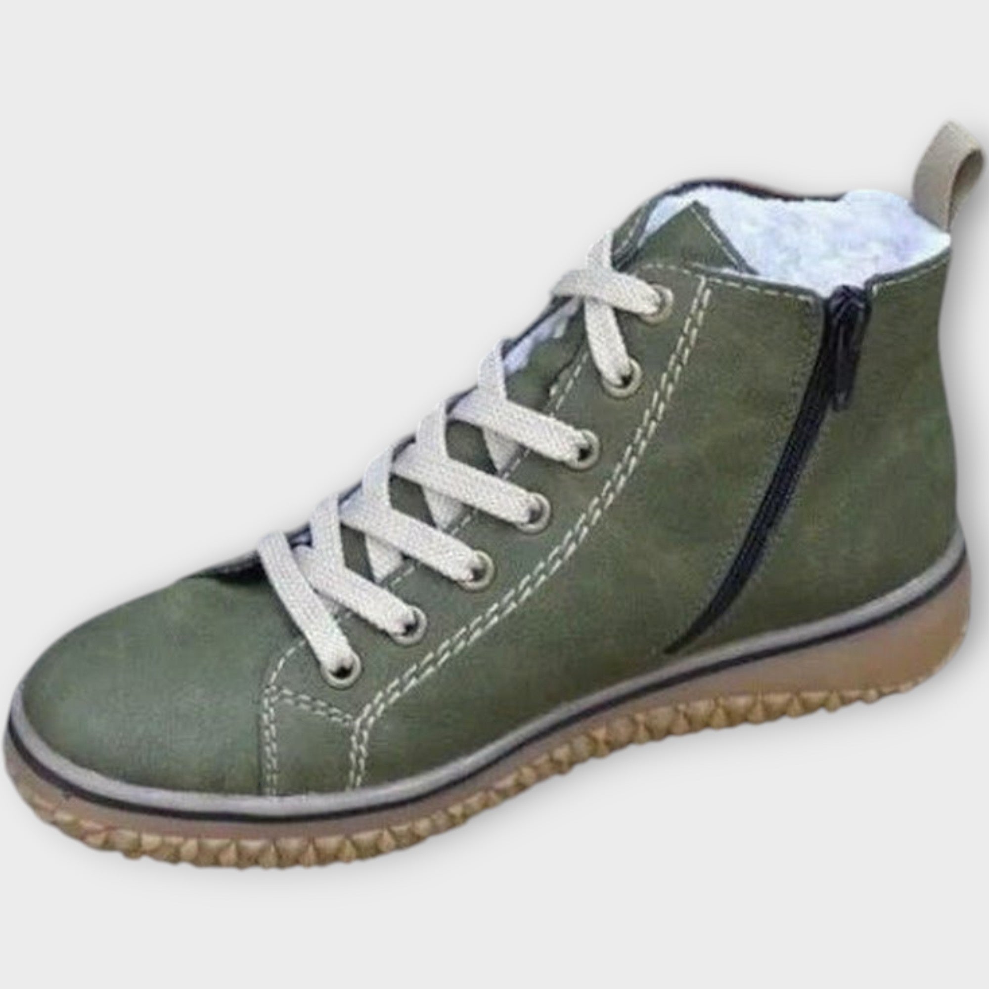 Moderna športna čevlja z udobno prileganjem