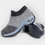 Ortopedski čevlji za udobno hojo