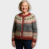 Pleteni jopič z gumbi in diskretnim vzorcem