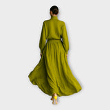 Pleteni set z zračnim šarmom