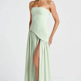 Maxi obleka z razredom, ki očara